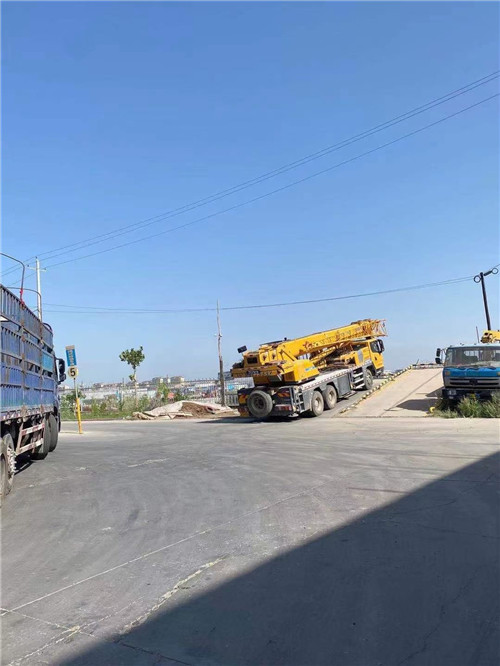 凤县25吨吊车的租赁价格大概是多少？