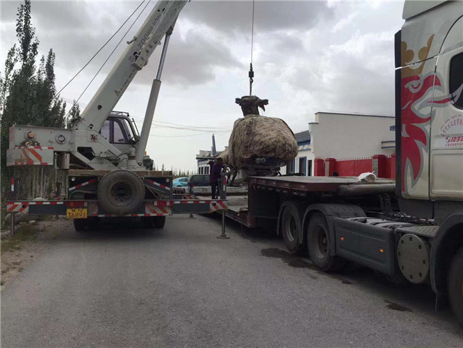 凤县狭窄场地（如小区、车间）适合用哪种吊车？