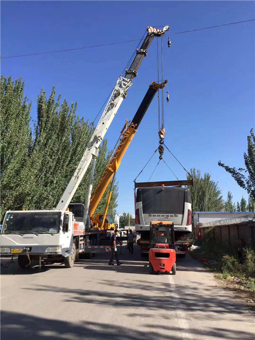 凤县港口集装箱搬运案例